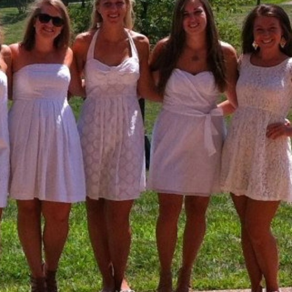 GAP sweetheart neckline strapless white dress